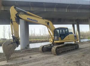 รถขุดโคมัตสึ PC270-7 รุ่นใช้งานหนัก รถขุดโคมัตสึ PC270 มือสอง สำหรับงานเหมืองที่ต้องการความทนทานสูงและโครงการขยายท่าเรือ - Product Image 4