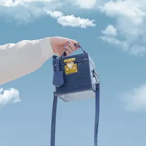 Bolso de mano de cuero con estampado de cebra para mujer, <span class=keywords><strong>bandolera</strong></span> <span class=keywords><strong>cruzada</strong></span> con cadena para boda y Noche - Product Image 5