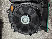 Pour BMW F20 F22 F25 F10 F11 F30 F11 3GT F47 F45 F46 F39 X1 X3, caissons de basses de 2, 4 et 8 pouces pour les haut-parleurs basse fréquence