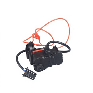 Pour Volkswagen Passat Tiguan Skoda Plastiques techniques avec fil rouge Verrou de bouchon de réservoir de carburant 5C6810773H 56D810773 - Product Image 3