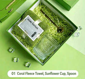 Juego de Toallas Premium en Caja de Regalo, Kit de Protección Solar para el Verano, Regalo para Familiares <span class=keywords><strong>y</strong></span> Amigos, Personalizable - Product Image 2