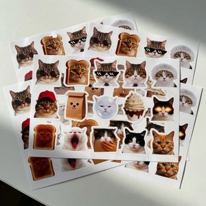 Paquete de Pegatinas de Gatos Adorables, Calcomanías Decorativas para Laptop y Teléfono, Colección para Amantes de los Gatos - Product Image 4