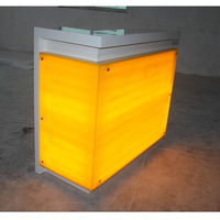 Conception commerciale de petite armoire de bar et comptoir de station de cocktail cuisine en bois pour la maison hôtel restaurant debout au sol