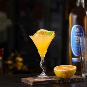 نظارات كريستالية عتيقة أنيقة ممتازة طويلة الساق للاستعمال مرة واحدة طقم نظارات مارتيني - Product Image 2