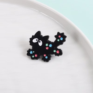 カスタムメーカーによる、ブローチデザイン用の面白くてカラフルな星、かわいい動物の漫画風、亜鉛合金鋳造、ソフトエナメル製 - Product Image 2