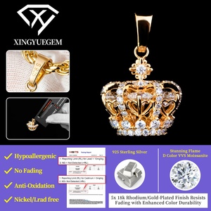 Collier pendentif couronne, moissanite couleur DEF, argent 925 plaqué or, élégant et luxueux - Product Image 3