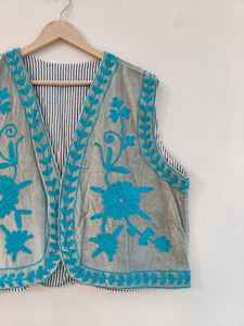 Handmade Velvet Suzani Embroidered Vest Handmade Boho <b>Waistcoat</b> Vintage <b>Floral</b> Festival Jacket for Women - Product Image 4