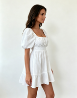 Robe Courte Décontractée pour Femme à Col Carré, Manches Courtes Bouffantes, Taille Haute, Ourlet Volanté, Coupe Trapèze, Idéale pour l'Été et la Plage