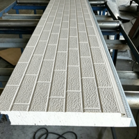 Panneau sandwich métallique imperméable personnalisable pour les projets de décoration murale extérieure des bâtiments commerciaux