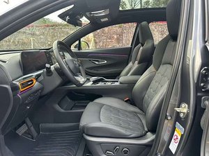 Auto Usata Changan UNI-T 1.5T Edizione <span class=keywords><strong>Sport</strong></span> 2022, Guida a Sinistra, Ben Tenuta, <span class=keywords><strong>Prezzo</strong></span> Conveniente - Product Image 5
