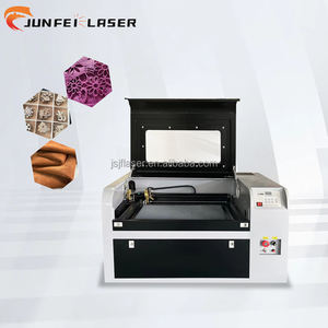 Máquina de Corte y Grabado Láser CO2 CNC JUNFEI OEM para Acrílico, Goma, Cuero, Madera, Piedra, MDF, 40W, 60W, 80W, 100W - Product Image 1