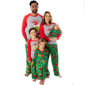 Vente en gros d'usine : Nouveaux pyjamas de Noël assortis parent-enfant, ensemble de vêtements de maison pour la famille avec imprimé lettres et dessins animés - Product Image 4