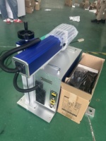 Laser de Fibra Portátil de 20w 30w Resfriado a Ar para Placas de Identificação