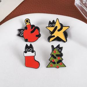 عيد الميلاد الملاك عبر أزياء دبابيس الماسونية لطيف أسود لعناق شجرة عيد الميلاد نجمة تخزين بروش مجوهرات - Product Image 4