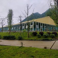 Carpa de Gran Tamaño para Eventos al Aire Libre con Estructura de Aluminio y Paredes de Vidrio para Salones de Banquetes y Comedores con Ventanas en Relieve