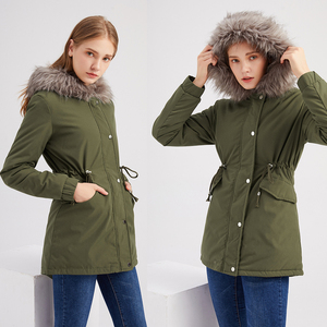 Manteau bouffant épais d'hiver pour femmes grande taille avec logo personnalisé <span class=keywords><strong>veste</strong></span> parka chaude doublée en polaire avec capuche en <span class=keywords><strong>fourrure</strong></span> - Product Image 6