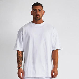 Camiseta <span class=keywords><strong>de</strong></span> <span class=keywords><strong>Hombre</strong></span> Oversize <span class=keywords><strong>de</strong></span> Algodón 100% con Hombros Caídos, Diseño Streetwear, Venta al por Mayor Directa <span class=keywords><strong>de</strong></span> Fábrica, Precio Bajo, Impresión Personalizada - Product Image 2