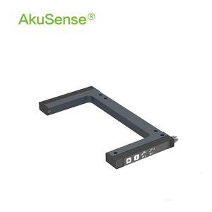 Capteur d'étiquettes à double feuille Akusense KLM06-0304NP à montage par vis avec détection d'impression UV, mesure transparente de 3 mm, sortie NPN K - Product Image 4