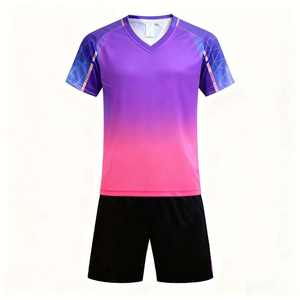 Conjunto de camisetas de fútbol con logo personalizado de alta calidad en color degradado, de secado rápido y transpirable, para entrenamiento de fútbol masculino, con camiseta y pantalones cortos. - Product Image 2