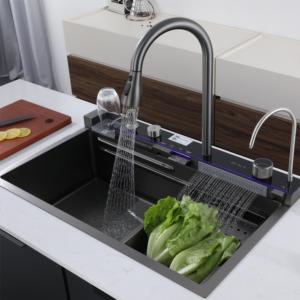 Évier de cuisine moderne <span class=keywords><strong>en</strong></span> acier inoxydable noir à cascade, grande capacité, cuve intelligente <span class=keywords><strong>en</strong></span> acier inoxydable, fabrication artisanale et qualité fiable - Product Image 1