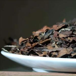 Torta di Tè Bianco Shoumei Invecchiato 100g Versione Personalizzata - Degustazione Portatile e <span class=keywords><strong>Regalo</strong></span> Premium, Ideale per Hotel di Lusso e Vendite di Articoli da <span class=keywords><strong>Regalo</strong></span> - Product Image 6