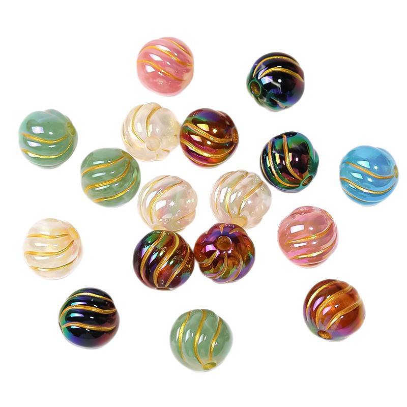 Randomly mixed color round beads