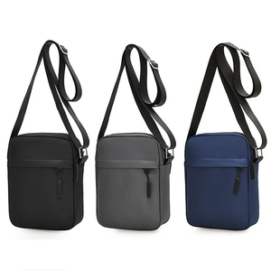 Sac bandoulière <span class=keywords><strong>carré</strong></span> personnalisé avec logo, sac de voyage, sac messager personnalisé pour femmes et hommes, pour le travail, les affaires, le quotidien, sac bandoulière pour chien - Product Image 1