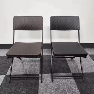 Commercio all'ingrosso all'aperto giardino giardino patio caffè rattan portatile in <span class=keywords><strong>plastica</strong></span> marrone pieghevole tavolo e sedia set - Product Image 2