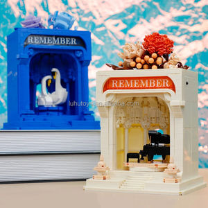Jouet de construction en mini blocs, tour musicale avec piano, phare, oiseau cygne, fleur éternelle, souvenir romantique, cadeau - Product Image 1