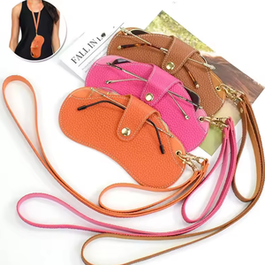 Elegante Custodia in Pelle per Occhiali da Sole Estivi, Portatile e Appendibile, Clip per Occhiali da Sole da Collo - Product Image 3