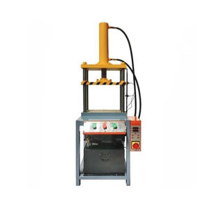 Prensa horizontal semiautomática empacadora hidráulica de papel usado - Product Image 6