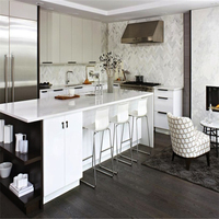 Meubles d'organisation de cuisine classiques et peu encombrants, ensemble d'armoires personnalisées pour appartement