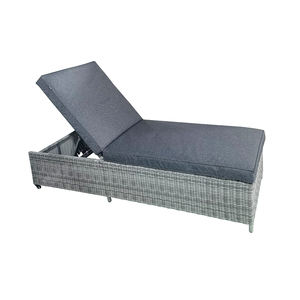 Moderne Buitentuin Rotan Rieten Ligstoel Aan Het Zwembad Chaise Lounge Meubels Ligstoelen - Product Image 1