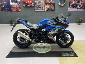 Moto sportive <span class=keywords><strong>Kawasaki</strong></span> Ninja 250cc 400cc, moteur bicylindre en parallèle, maniabilité agile, motos à essence - Product Image 6