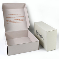 Boîte en carton ondulé personnalisée avec logo de dessin animé en une seule couleur, boîte à courrier blanche personnalisée pour l'expédition et l'emballage de jouets, de friandises pour animaux de compagnie