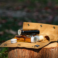 Kit d'Épices Portable d'Extérieur en Toile Cirée, Boîte à Assaisonnements Style Ferme, 5 x 50 ml, pour Camping, Barbecue, Randonnée, Survie, Toutes Saisons