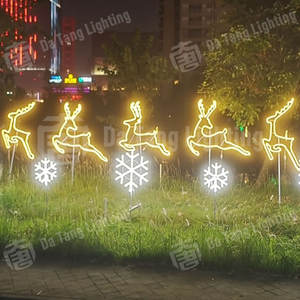 ไฟประดับตกแต่งคริสต์มาสแบบ LED สว่างสดใส มาตรฐาน IP65 สำหรับตกแต่งสวนและสวนสาธารณะกลางแจ้งในช่วงเทศกาล - Product Image 3