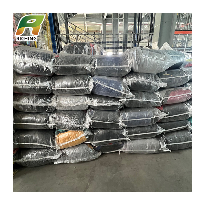 Used Brand Clothing Bales a Grade