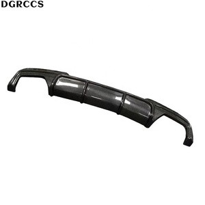 Difusor Trasero de Fibra de Carbono Estilo V para BMW Serie 5 F18 2009-2016 - Product Image 2