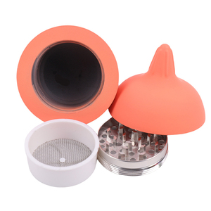 Smoke Shop Smile Aleación de zinc 70mm Molinillo de hierbas de plástico Magnético Manual Dientes afilados Especias secas Molinillo de tabaco para fumar - Product Image 5