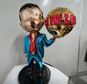 Esculturas de Diseño de Alta Gama con Acabado Brillante de Scrooge McDuck en Dorado, Decoración Pop Art de Lujo para Oficina y Hogar Modernos - Product Image 2