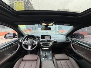 Auto Usado en Venta, <span class=keywords><strong>BMW</strong></span> X4 XDrive25i 2019, Paquete M Sport, SUV Usado, Volante a la Izquierda, Automático, Lujoso, 184hp, Tracción en las Cuatro Ruedas, Excelente Estado - Product Image 2