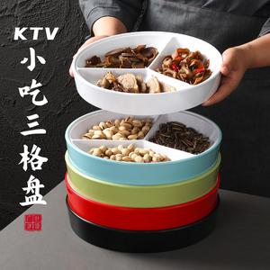 Bandeja de servir de melamina dividida en naranja y negro con 3 compartimentos para uso en hoteles y restaurantes. - Product Image 2