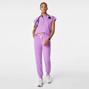 Ensemble d'uniformes médicaux tricotés sur mesure à col mandarin pour femmes, coupe classique, avec pantalon cargo et blouses d'infirmière - Product Image 6
