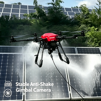 Drone de nettoyage à pression intelligent à six axes avec évitement d'obstacles et contrôle facile pour toits en pente de villas et panneaux solaires résidentiels
