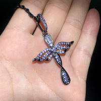Collier croix ailée en CZ violet rose, bijoux pendentif streetwear pour hommes et femmes