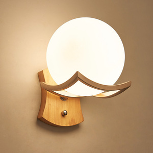 Lampe murale moderne en <span class=keywords><strong>bois</strong></span>, <span class=keywords><strong>applique</strong></span> nordique, lampe de chevet, boule de <span class=keywords><strong>verre</strong></span>, <span class=keywords><strong>applique</strong></span> murale décorative - Product Image 1