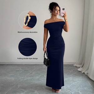 Nouvelle Robe Longue Élégante et Sexy Asymétrique (Épaule Dénudée) pour <span class=keywords><strong>Soirée</strong></span>, Collection Automne-Hiver 2025 – Vêtements <span class=keywords><strong>Femme</strong></span> - Product Image 2