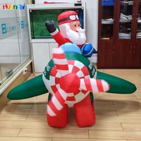 Hélicoptère de Noël gonflable éclairé avec Père Noël gonflable sur avion Décoration de fête de Noël parfaite