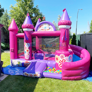 Castillo inflable comercial para niños, tipo chateau de princesa, color rosa, con tobogán. - Product Image 3